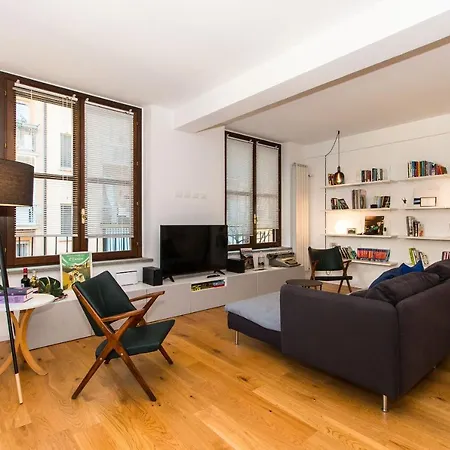 Vittorio Veneto Terrace Flat With Parking * Турин