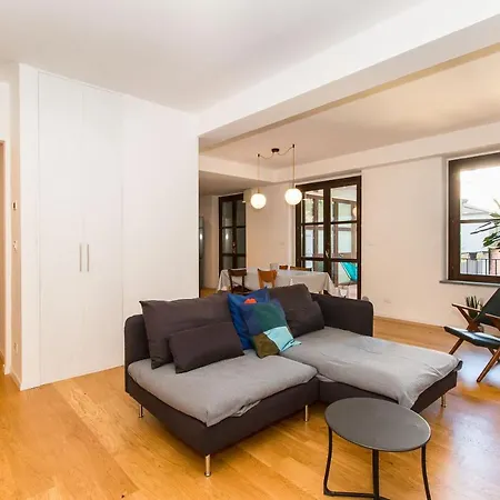 Апартаменты Vittorio Veneto Terrace Flat With Parking