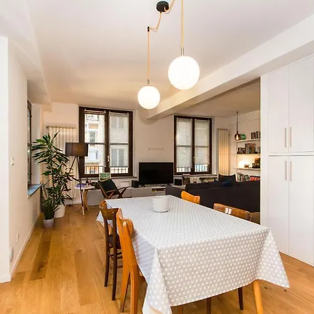 Vittorio Veneto Terrace Flat With Parking * Torino