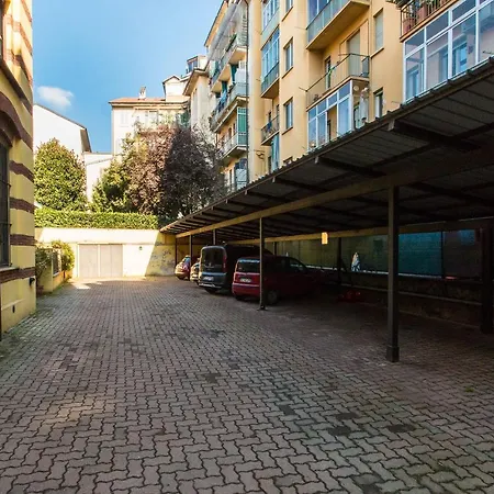 Vittorio Veneto Terrace Flat With Parking * Turin