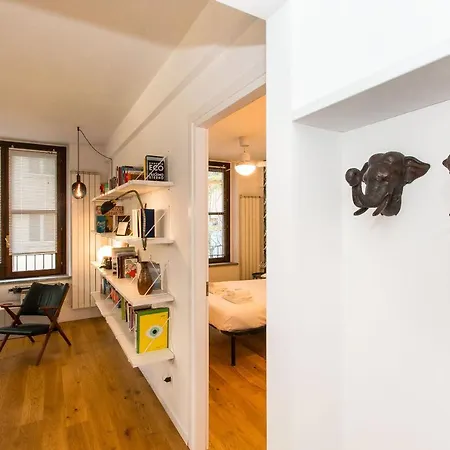 Vittorio Veneto Terrace Flat With Parking * Turin