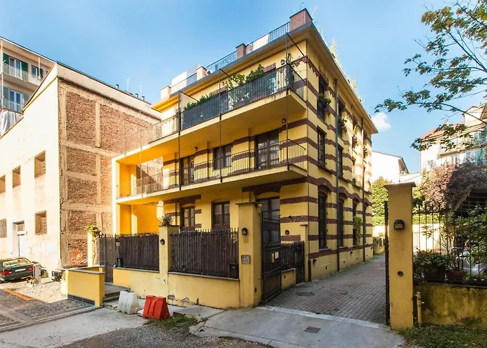 Vittorio Veneto Terrace Flat With Parking * Turin