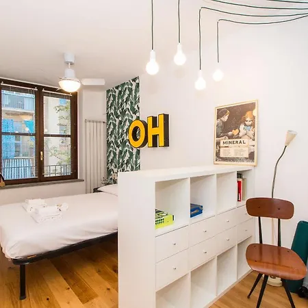 Lägenhet Vittorio Veneto Terrace Flat With Parking Turin