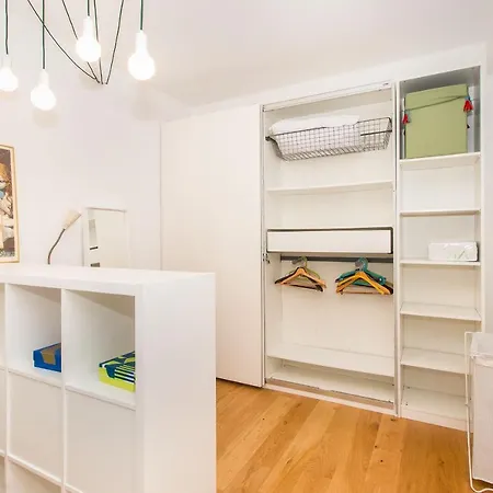 Vittorio Veneto Terrace Flat With Parking Turin