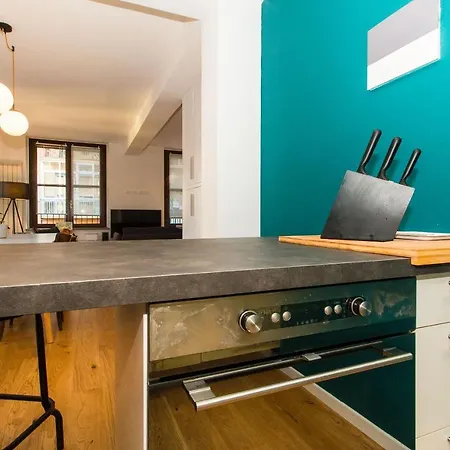 Апартаменты Vittorio Veneto Terrace Flat With Parking