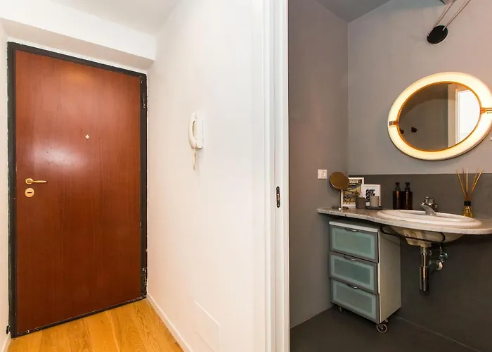 Vittorio Veneto Terrace Flat With Parking شقة *